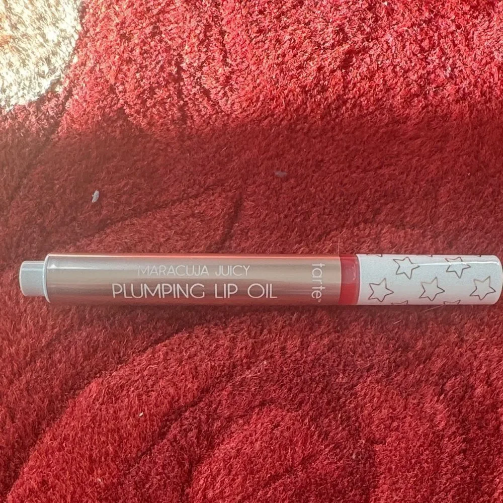 Tarte Maracuja Juicy Plumping Lip Oil - Vibrant Red